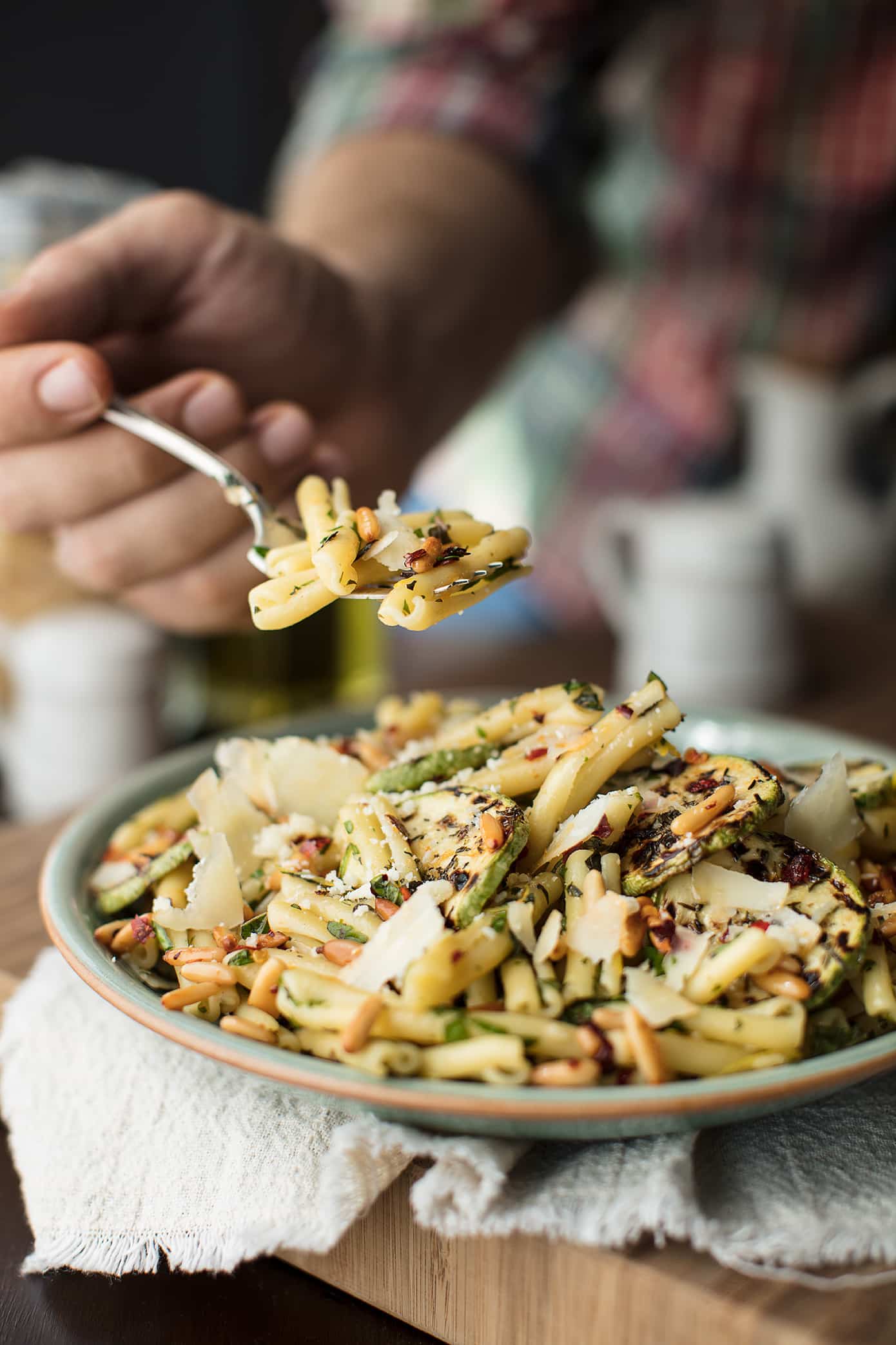 spicy lemon and mint gemelli with creamy ricotta and grilled zucchini - We Eat Together.com
