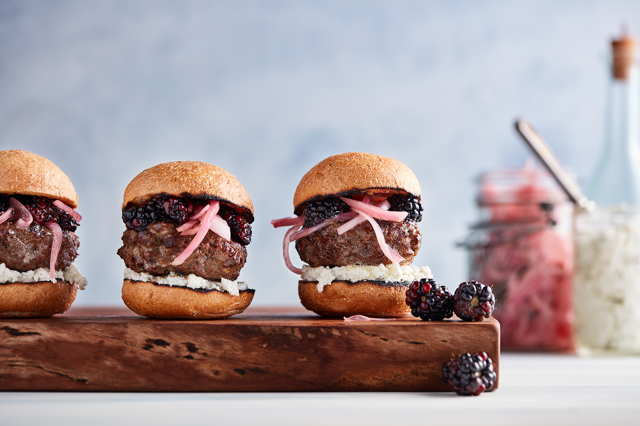 Bison Blackberry Burgers Canon 100mm f2.8L Macro the best lens for food photography